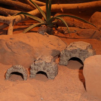 JBL - Пещера для террариумных животных, песочная (ReptilCava SAND M)
