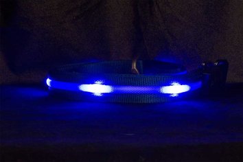 Richi - Светящийся ошейник для собак 52-57 см (Led XL)