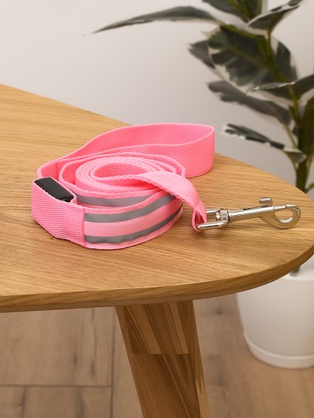 PetSHOP - Светящийся поводок 120x2,5 см