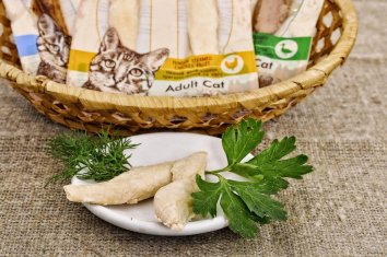 Organix - Tender steamed Сhicken fillet - Лакомство для кошек - Нежное филе курицы, приготовленное на пару, 100% мясо 25гр