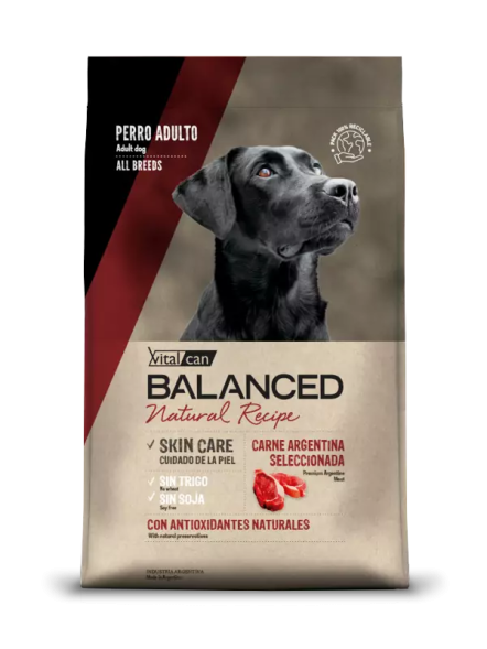 VitalCan - Сухой корм для взрослых собак с отборной Аргентинской говядиной (Balanced Adult Natural Recipe)