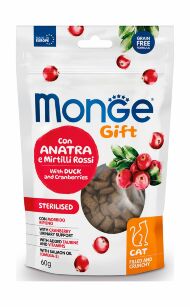 Monge Gift Sterilised - Лакомство для стерилизованных кошек "Хрустящие подушечки с начинкой" с уткой и клюквой 60 г