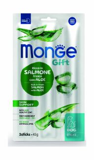 Monge Gift Skin Support - Лакомство для собак всех пород "Мягкие палочки" со свежим лососем, алоэ вера и дрожжами для здоровой кожи 45 г